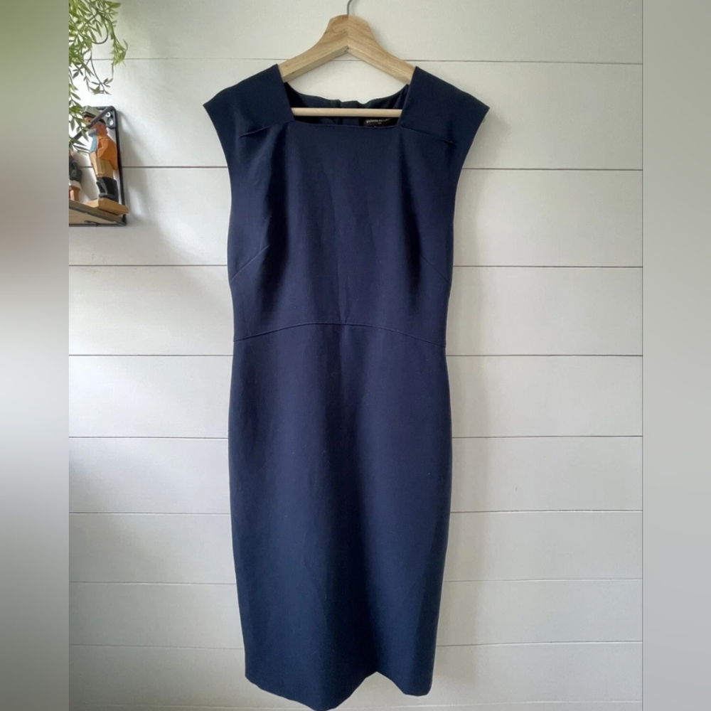 Banana Republic Dress Size 6 Navy Blue Square Neck Dress Women’s Formal